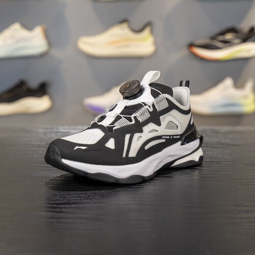 李宁减震回弹儿童旋转扣休闲鞋