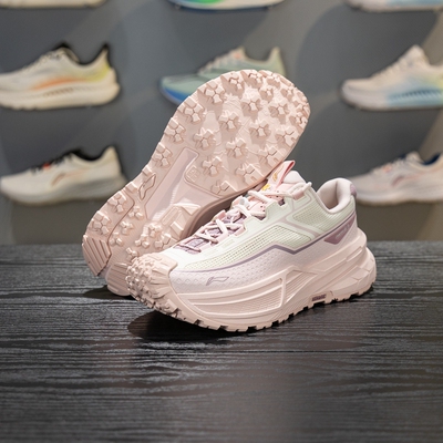 李宁防滑耐磨女子系带轻量高回弹