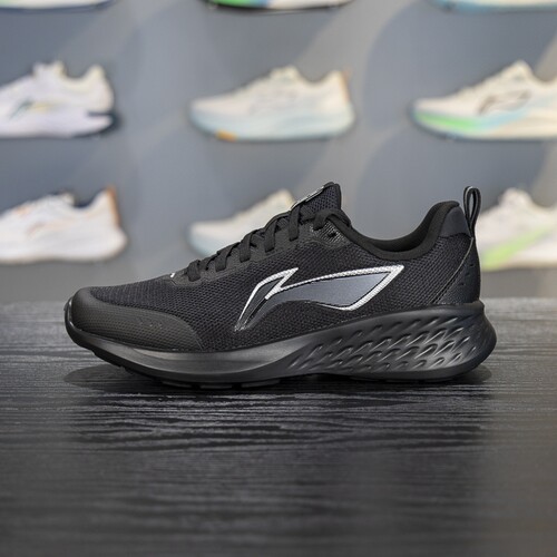 李宁男子跑鞋回弹透气