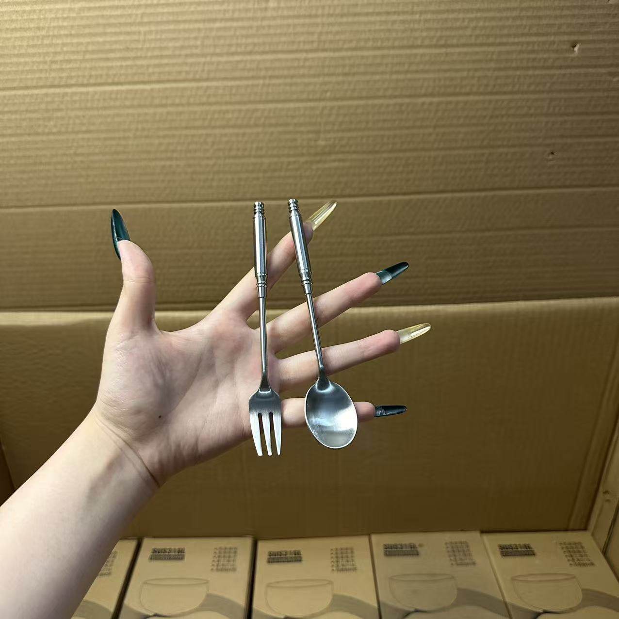 颜一好物 304不锈钢蛋糕甜品勺水果叉咖啡搅拌勺调羹圆柄小勺子,餐饮具,西餐餐具套装,淘宝优惠券,粉丝福利购,淘宝优惠卷