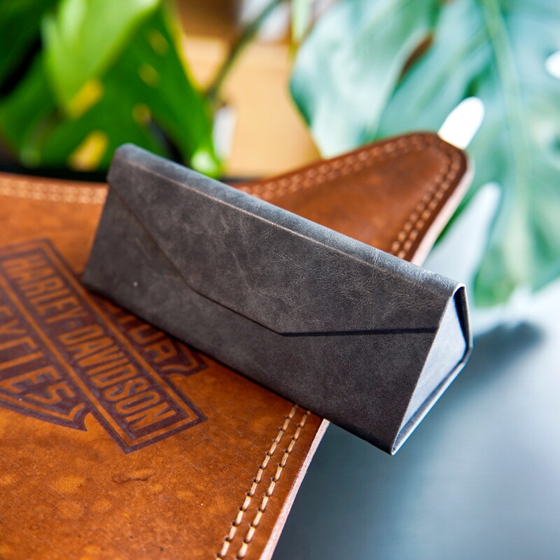 牛皮纹PU三角折叠太阳眼镜盒男女简约便携商务墨镜收纳近视眼睛盒