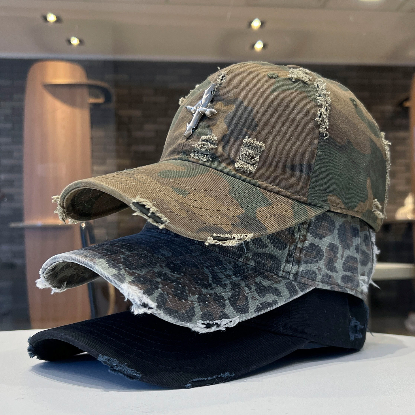 新款复古十字架迷彩棒球帽女春夏宽檐显脸小鸭舌帽破洞水洗帽子男,服饰配件/皮带/帽子/围巾,帽子,淘宝优惠券,粉丝福利购,淘宝优惠卷