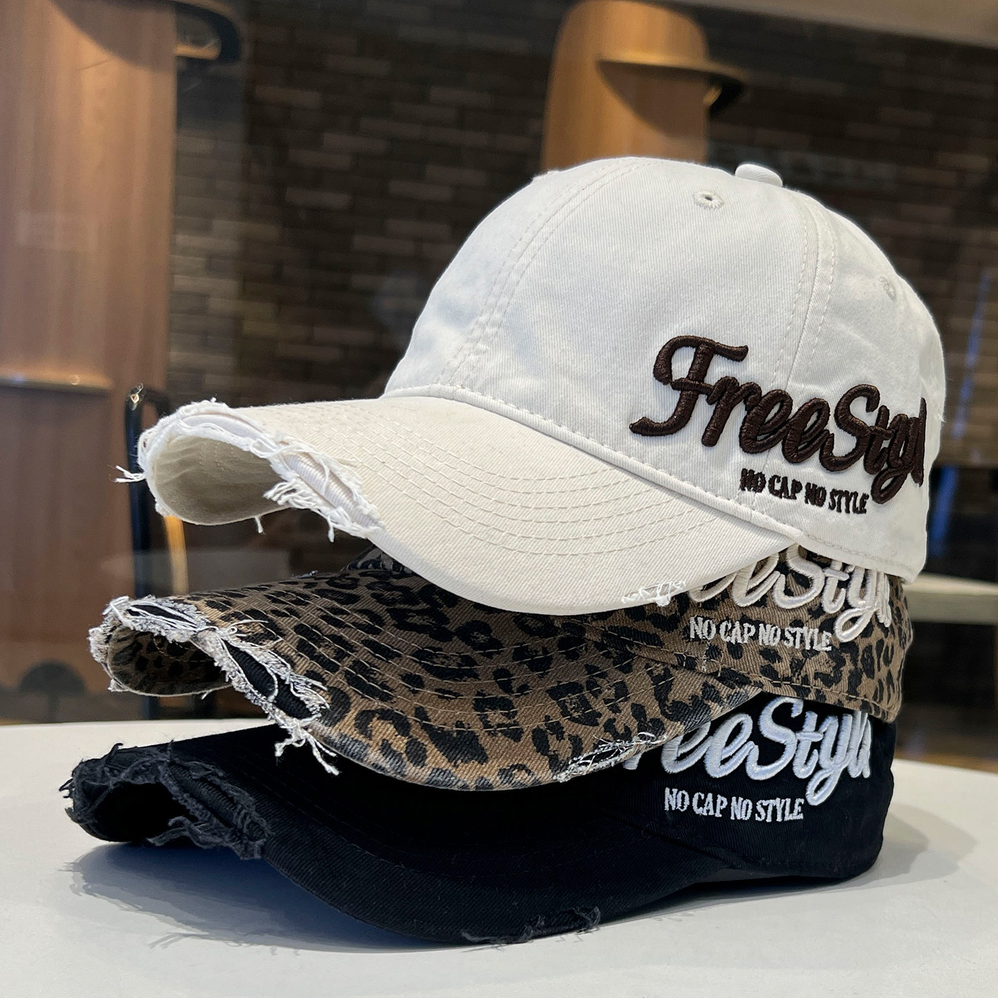 显脸小上镜棒球帽男女美式水洗牛仔宽帽檐个性磨破潮牌鸭舌帽遮阳