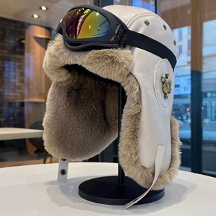 皮质帽子男女冬季加绒加厚护目镜雷锋帽户外骑行防寒东北护耳帽潮