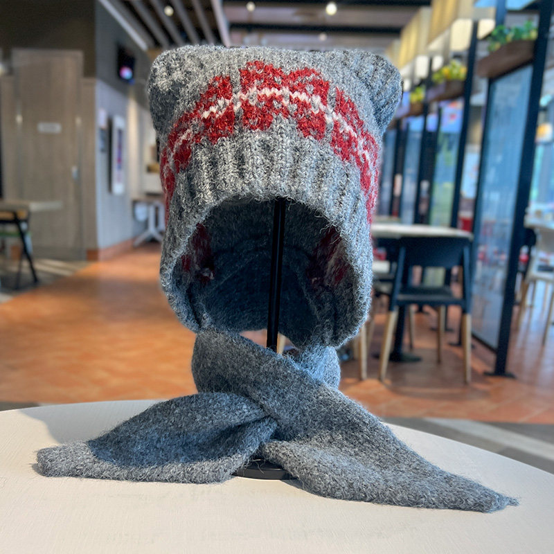 可爱小熊围巾一体帽女秋冬新款羊毛混纺针织毛线帽百搭护耳雷锋帽