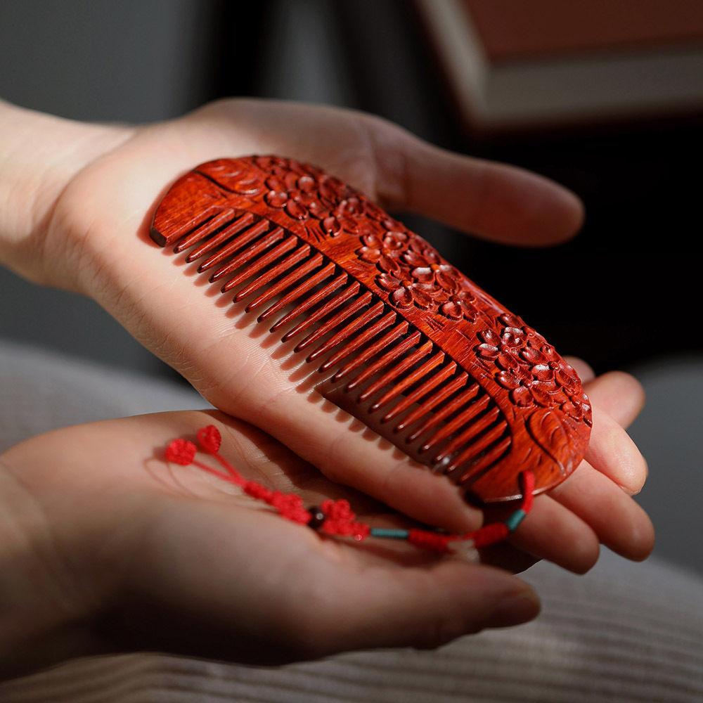 印度小叶紫檀丁香精雕手工艺木梳防静电木质梳子送生日情人节礼物