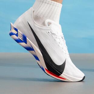 NIKE/耐克男鞋新款STREAKFLY 2 CM透气运动训练跑步鞋IO8268-100