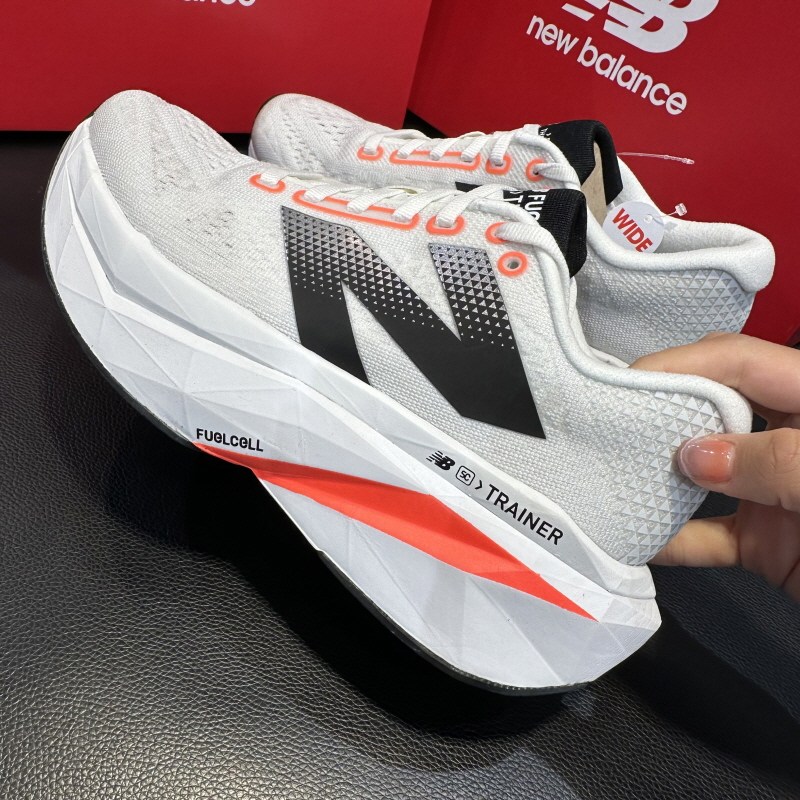 New Balance NB 2025新款男女鞋正品运动鞋 WRCXCS4