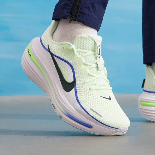 NIKE/耐克跑步鞋男鞋2026新款低帮透气运动健身训练鞋HV9272-700