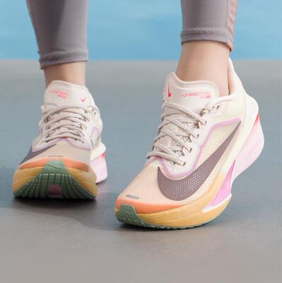 Nike/耐克女鞋ZOOM FLY 6碳板运动缓震回弹公路跑步鞋FN8455-106