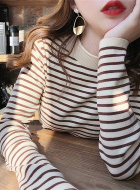 条纹针织打底衫女长袖T恤秋冬新款内搭修身显瘦上衣套头羊绒毛衣