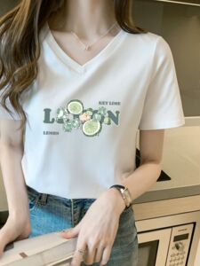 纯棉V领短袖t恤女2024夏季新款设计感小众宽松显瘦正肩鸡心领上衣