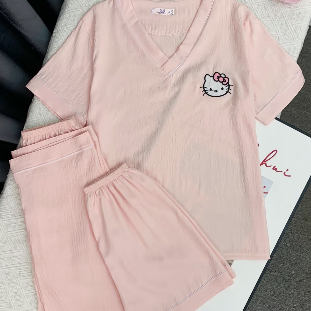 新款v领睡衣女夏季云朵棉绸短袖长裤宽松大码三件套装月子家居服