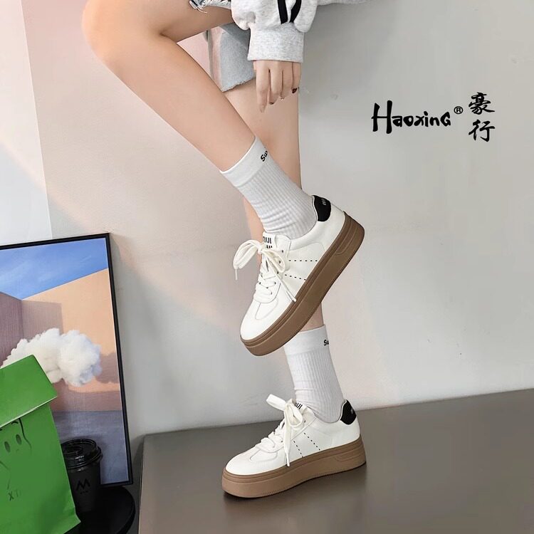 豪行秋季款真皮德训鞋厚实小白鞋