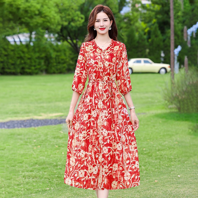 红色碎花连衣裙女七分袖中长款收腰显瘦洋气妈妈装夏季大码真丝裙