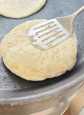 湖北松滋纯手工老面红糖烧饼现做现发早餐饼