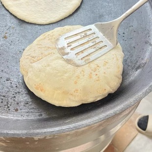湖北松滋纯手工老面红糖烧饼现做现发早餐饼