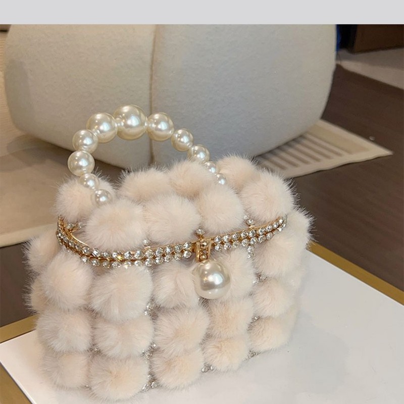 女包手提水桶包镶钻珍珠毛绒包