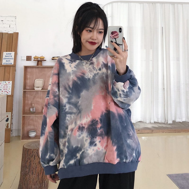 Real shot tie dyed sweater for women