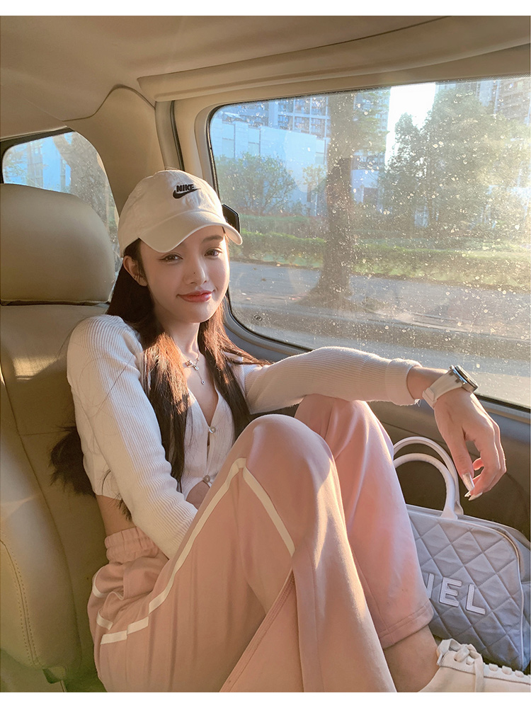 Official trumpet pants for women