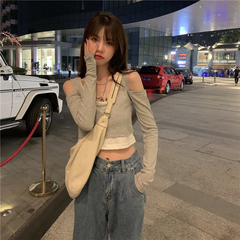 Real photographer: two long sleeve T-shirts in spring and Autumn