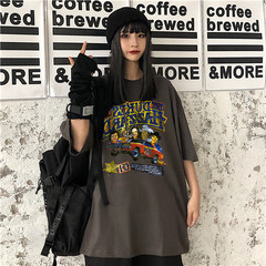 Real shot short sleeve T-shirt girl