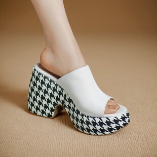 增高女拖鞋 10.5cm夏季 休闲时尚 拼色坡跟高跟凉鞋 真皮厚底半拖女鞋