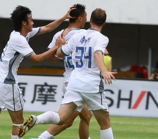 2010年天津泰达球衣号码广告定制联赛烫印印字印号