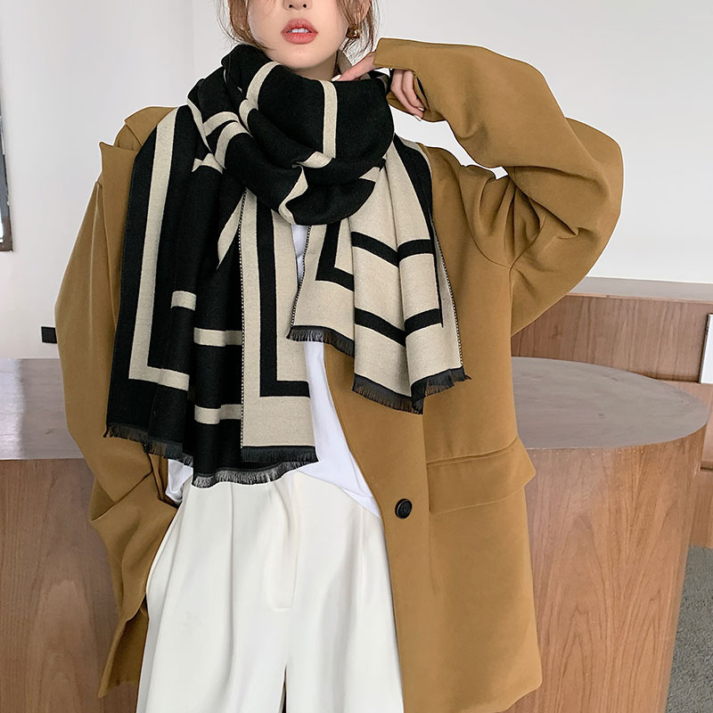 条纹围巾女士空调披肩秋冬季韩版两用双面加厚保暖仿羊绒围脖百搭