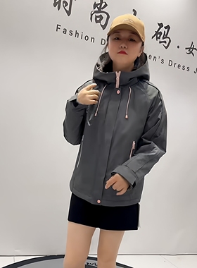 天娇一生水2025冬季新款冲锋衣棉服女短款大码女装连帽棉衣25971