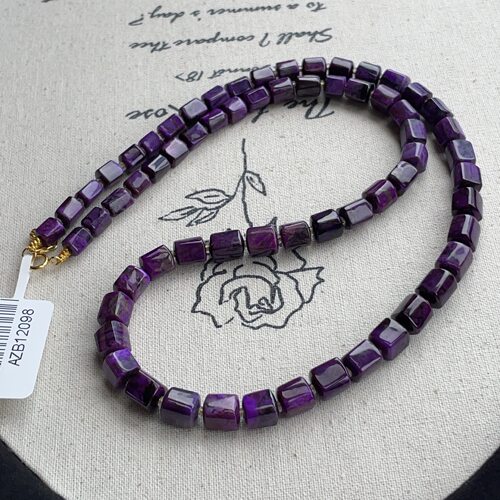 舒俱来泥地帝王紫四棱珠项链18k/45cm（清宁）AZB12098