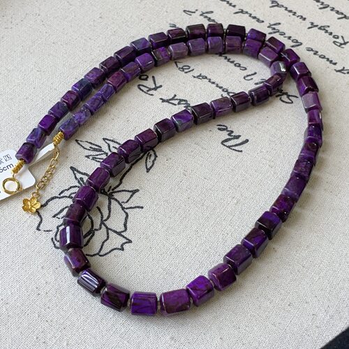 南非舒俱来皇家紫四棱珠项链/18k/45cm（川珩）AZB12640