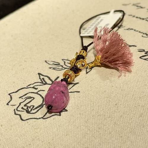 南非舒俱来桃红貔貅手机挂/s925/5cm（如栩）AZB11539