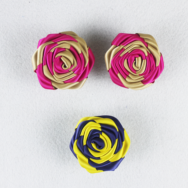 银行酒店医院酒吧美容院产康连锁别针玫瑰花粉色黄蓝色系手工盘花