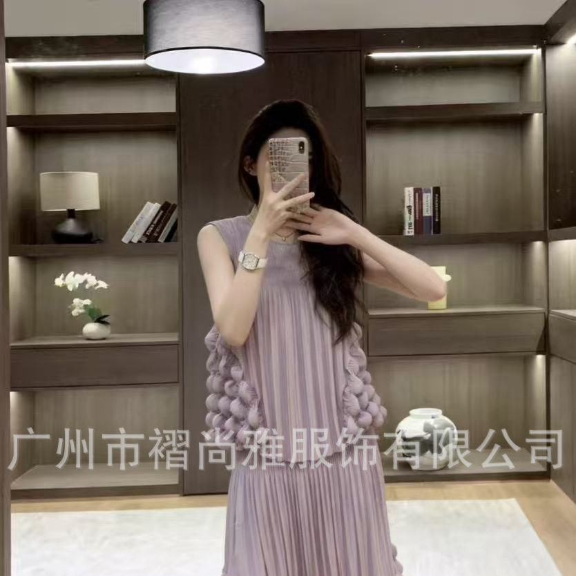 厂家直供夏季新款泡泡褶法式小清新风无袖褶皱纯色上衣女新潮优雅