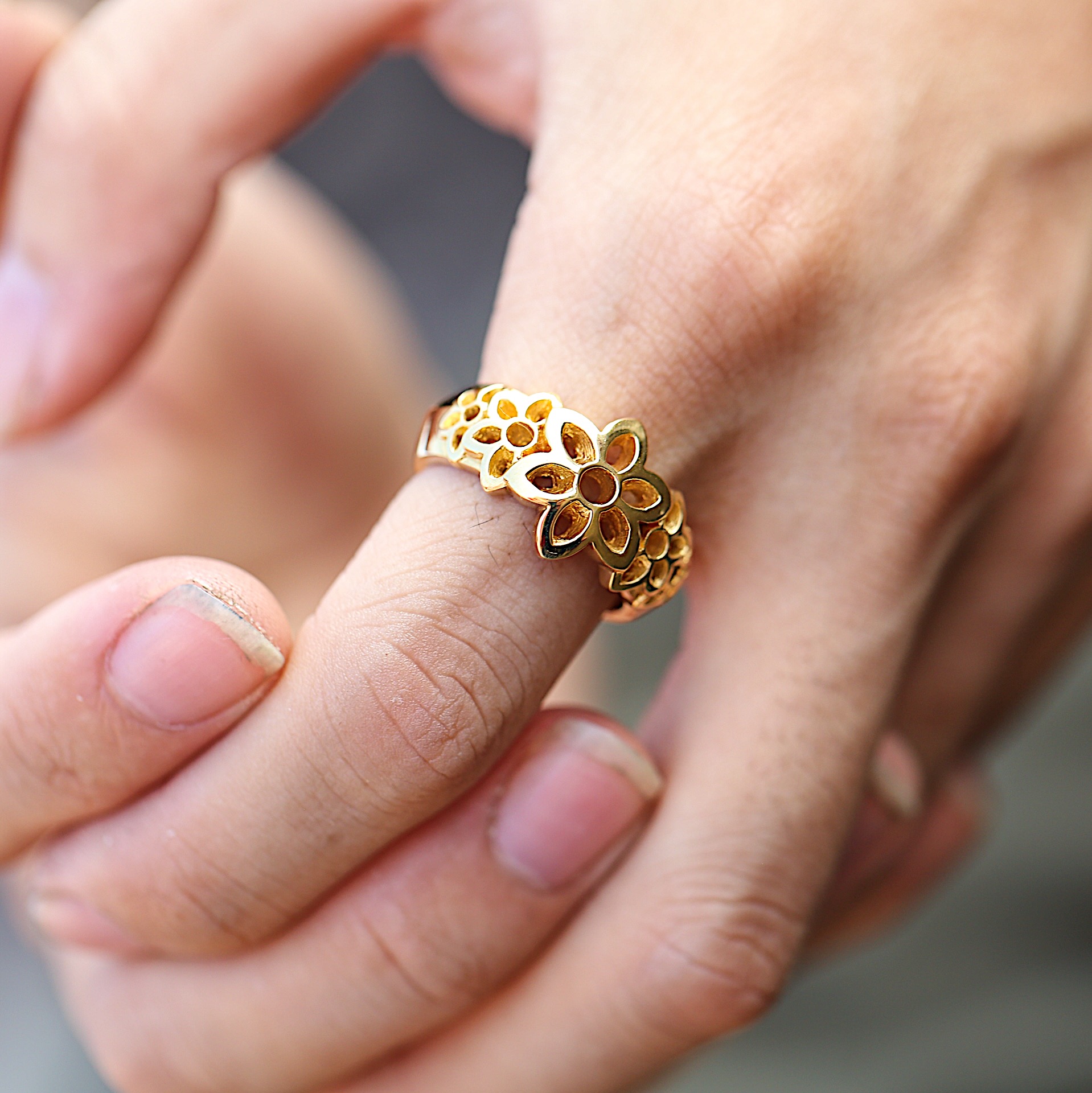 5花戒指樱花戒指22K金