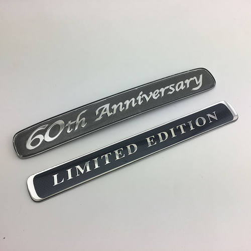 兰德酷路泽适用60th周年车标志
