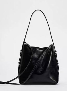 Z家2024秋季新品女包高级质感通勤黑色双背带单肩手提斜挎水桶包