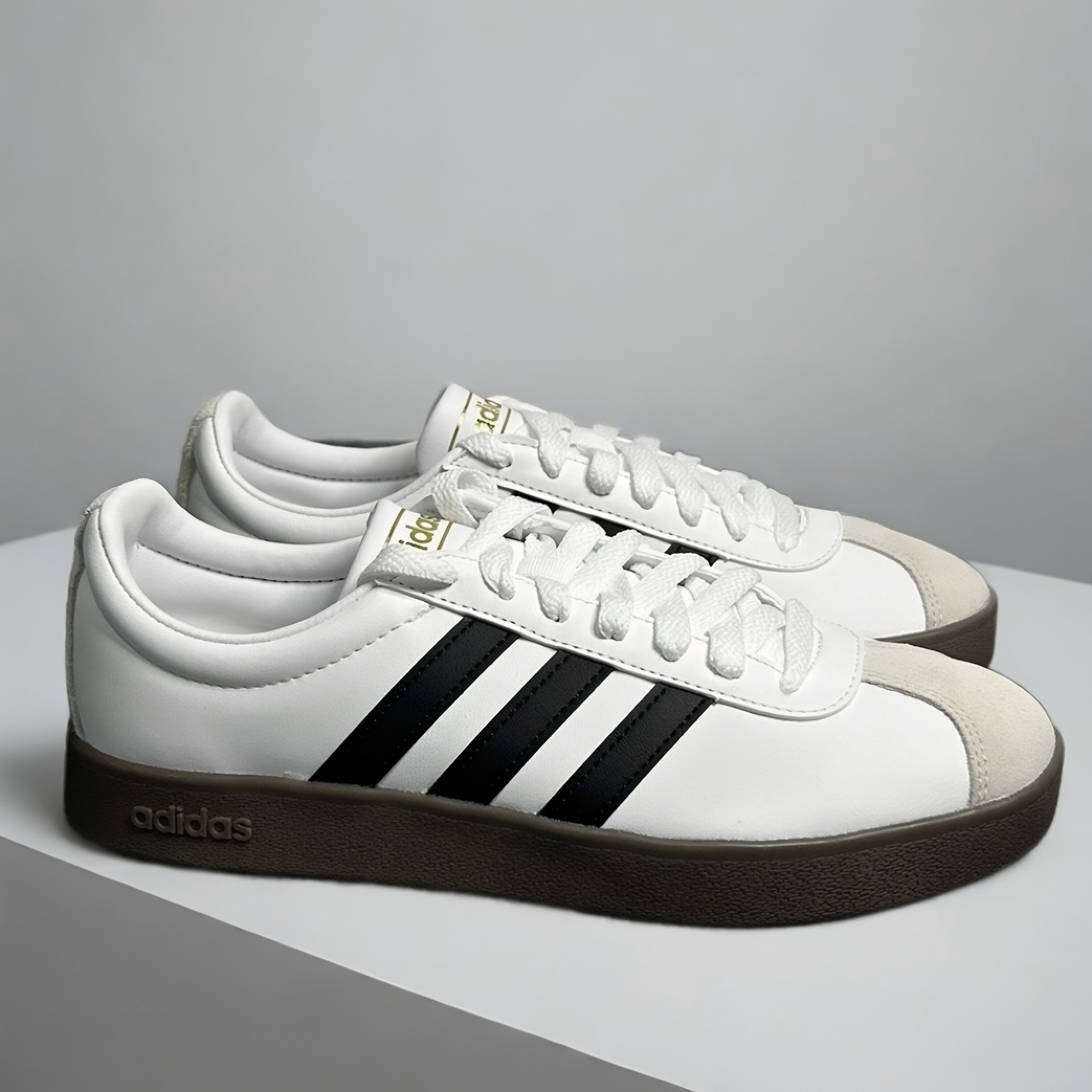Adidas阿迪达斯VL COURT2.0 男女同款复古低帮德训休闲板鞋JQ2470