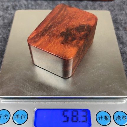 印度小叶紫檀（檀香紫檀）精品花纹 盘玩手把件