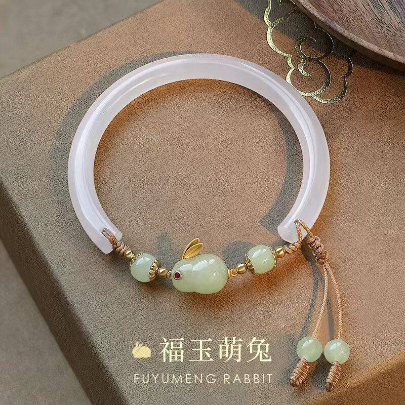 天然和田玉玉兔手镯女手链冰种玉髓玉石送女友兔子玉镯子生日礼物