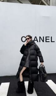 【年终大促老板娘容容】缎面高货长款连帽羽绒服