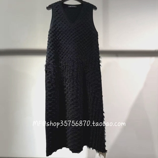 AUM奥姆2025冬专柜正品 棉 V领剪毛针织背心连衣裙M1FZ4L85M 3680