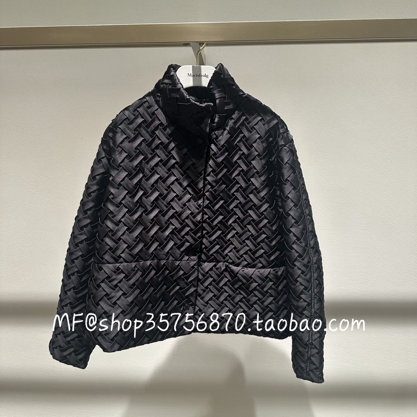 玛丝菲尔白鹅绒短款羽绒服