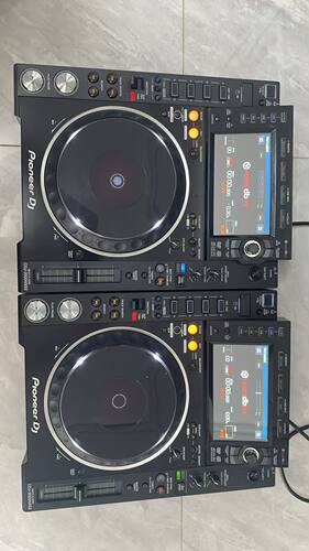 先锋CDJ-2000NXS2 两台一对 九成新 专业DJ打碟机 夜店演出设备