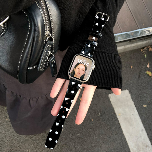 康康的韩系爱心波点Newjeans风适用iwatch98s1011苹果手表表带ins