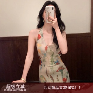 新款 氣質長裙 復古網紗印花掛脖魚尾連衣裙度假戰裙女夏季 SYT自制