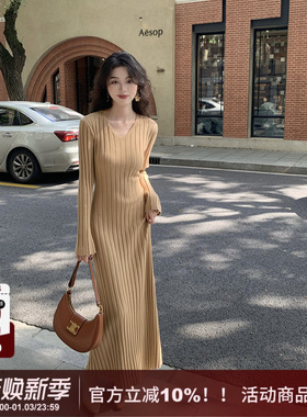 SYT自制 跑量v领坑条针织连衣裙女秋冬新款绑带收腰简约打底裙子