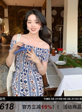 SYT自制 法式休闲度假风青花瓷修身显瘦不勒一字肩碎花连衣裙女