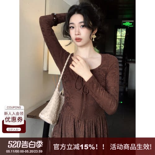 SYT自制暗纹U型领绑带收腰连衣裙